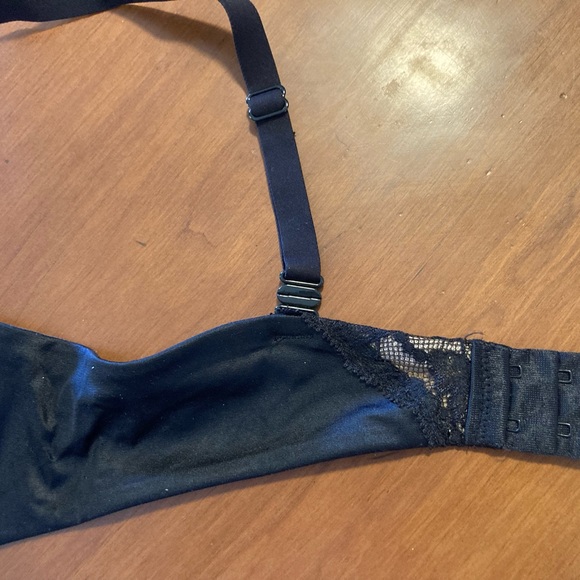 Maidenform, 38B padded, push-up, black bra, convertible straps - Picture 3 of 7